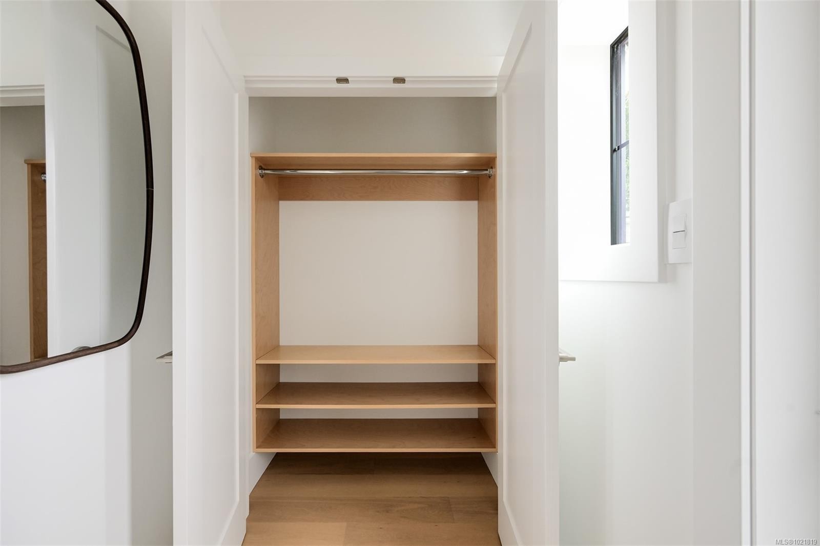 2-2268 Bowker Ave, Oak Bay, BC