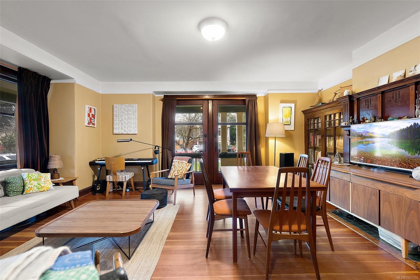 132 Government St South, Victoria, BC