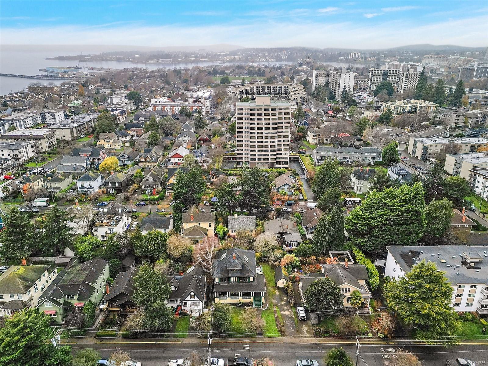 132 Government St South, Victoria, BC