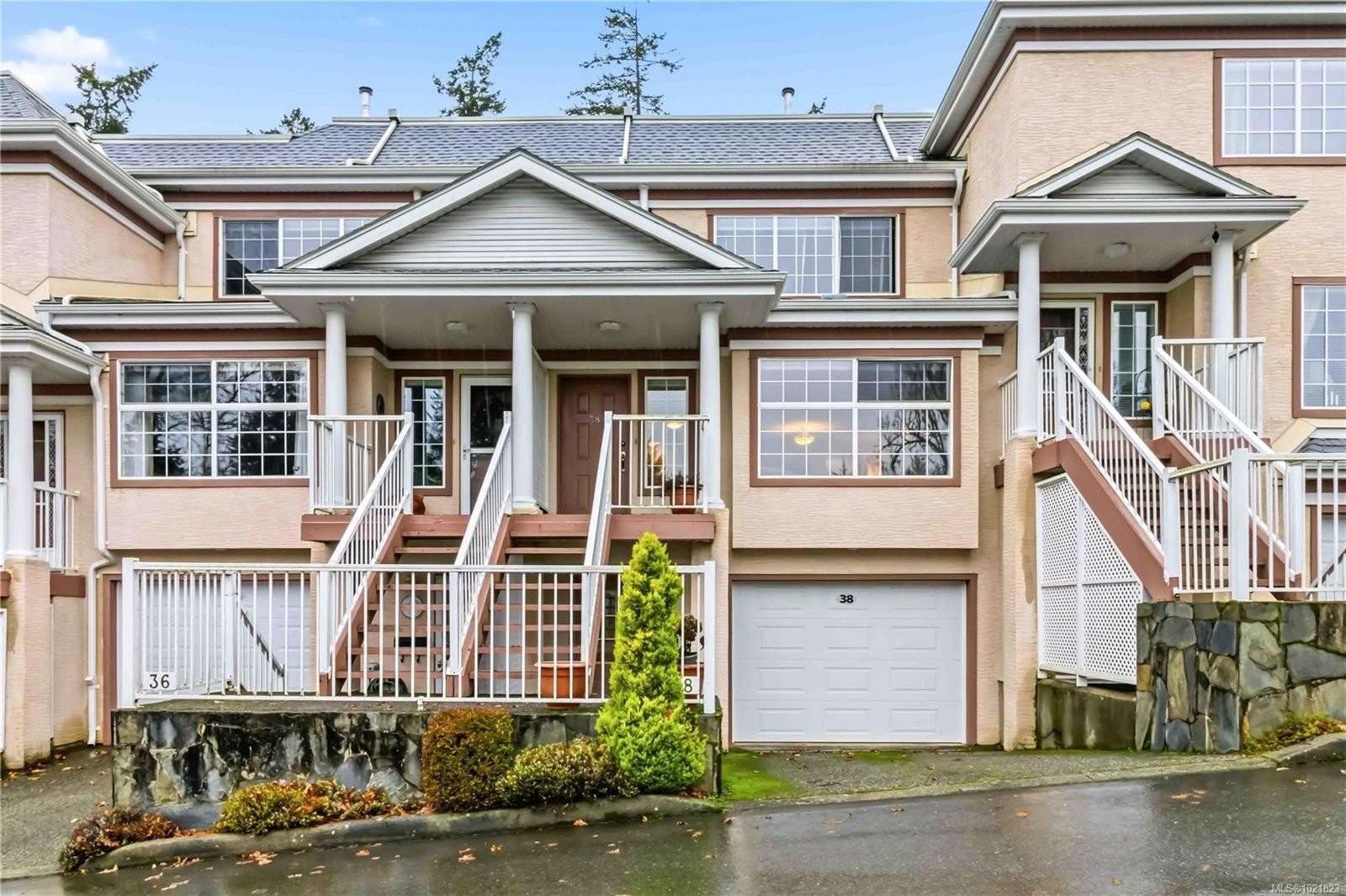 38-14 Erskine Lane, View Royal, BC