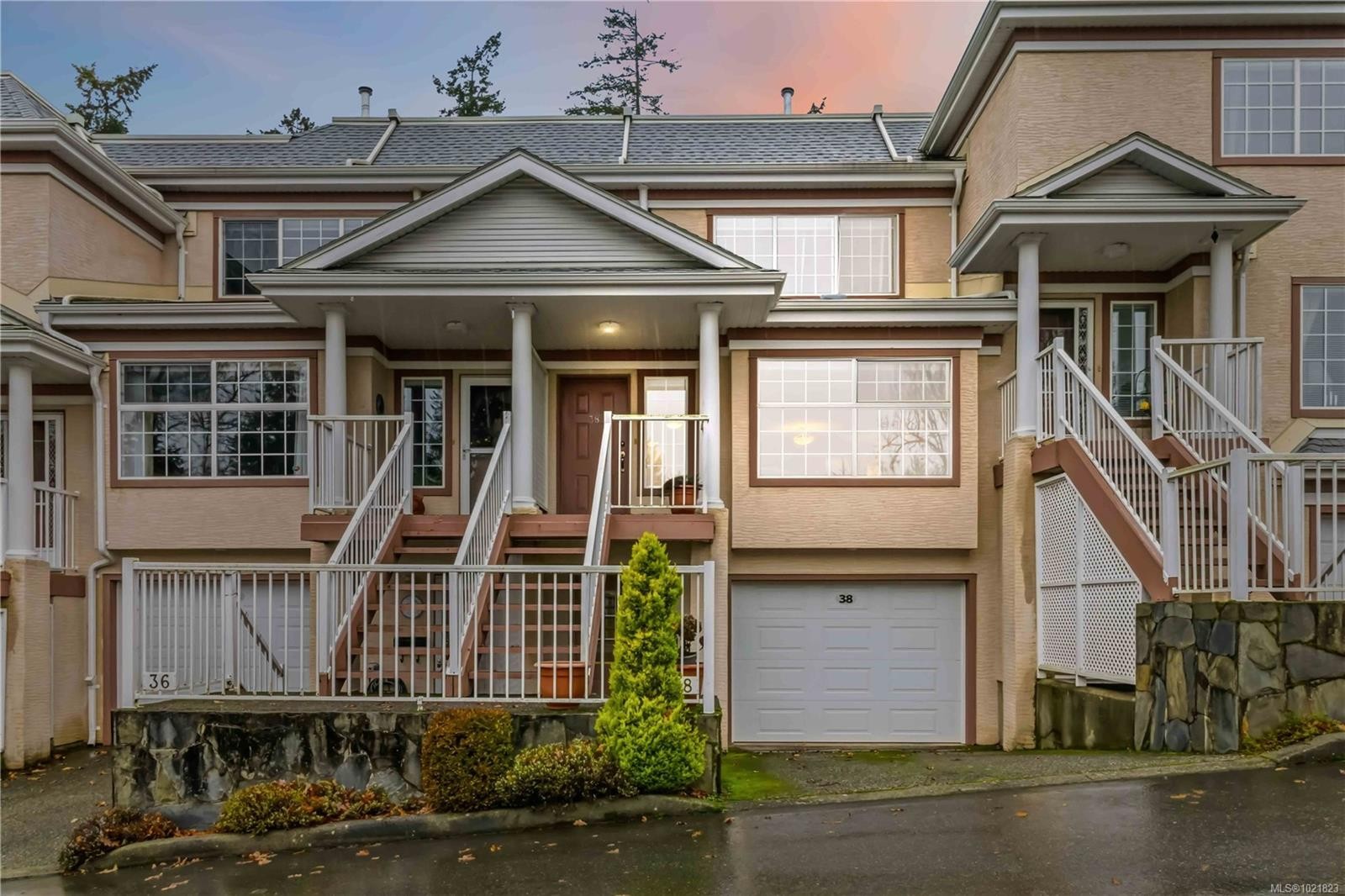 38-14 Erskine Lane, View Royal, BC