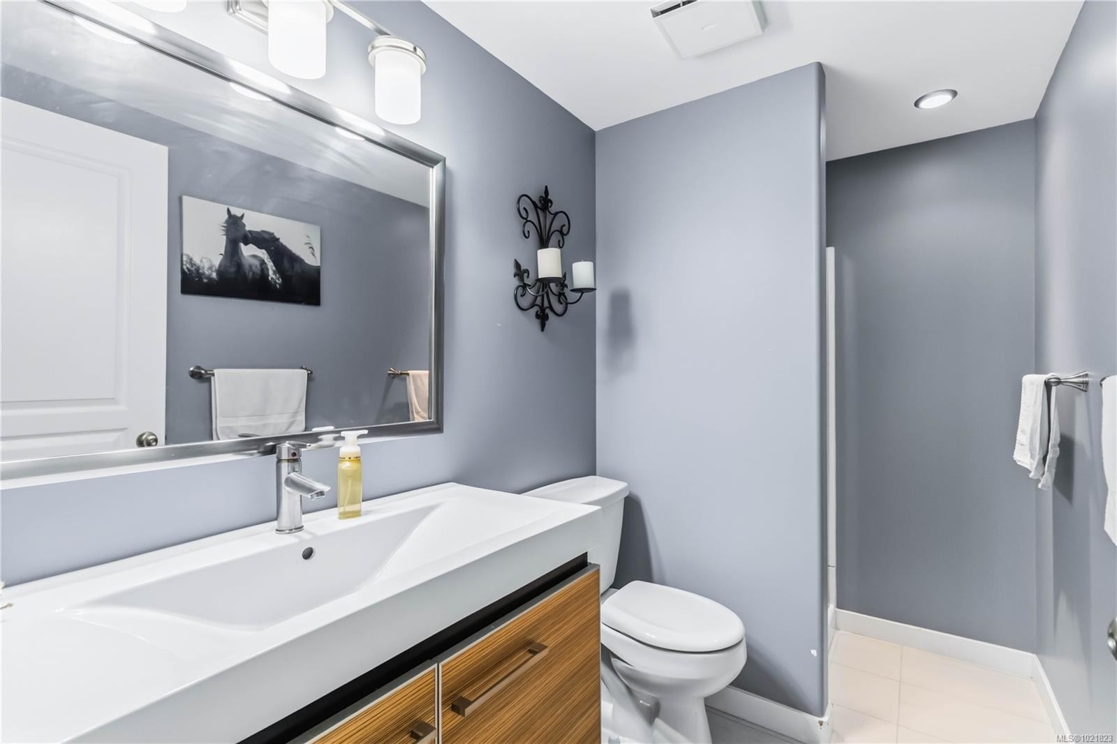 38-14 Erskine Lane, View Royal, BC