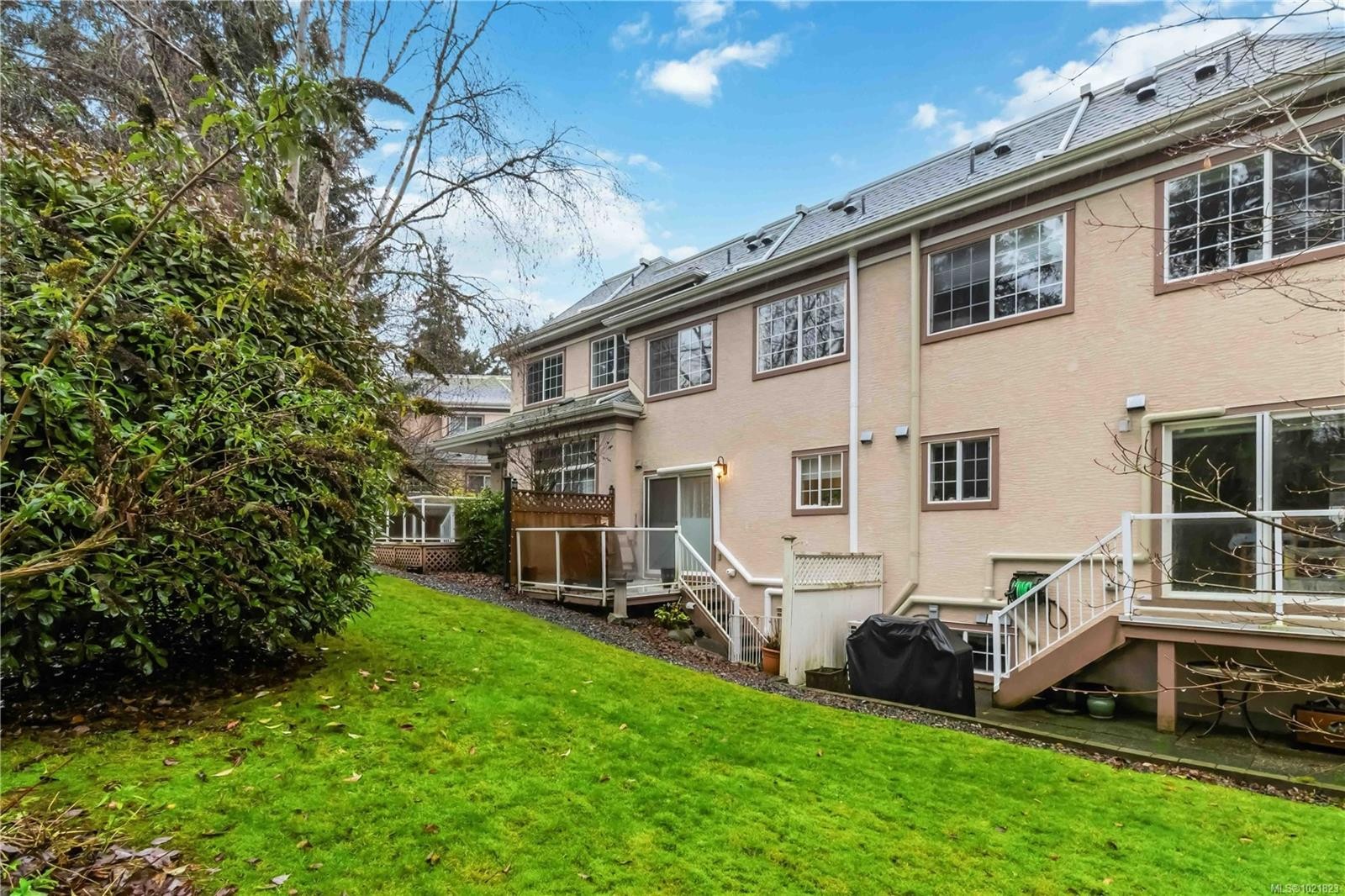 38-14 Erskine Lane, View Royal, BC