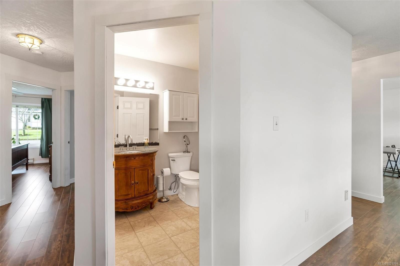 23-2560 Wilcox Terr, Central Saanich, BC