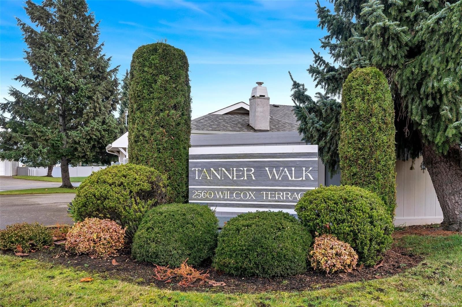23-2560 Wilcox Terr, Central Saanich, BC