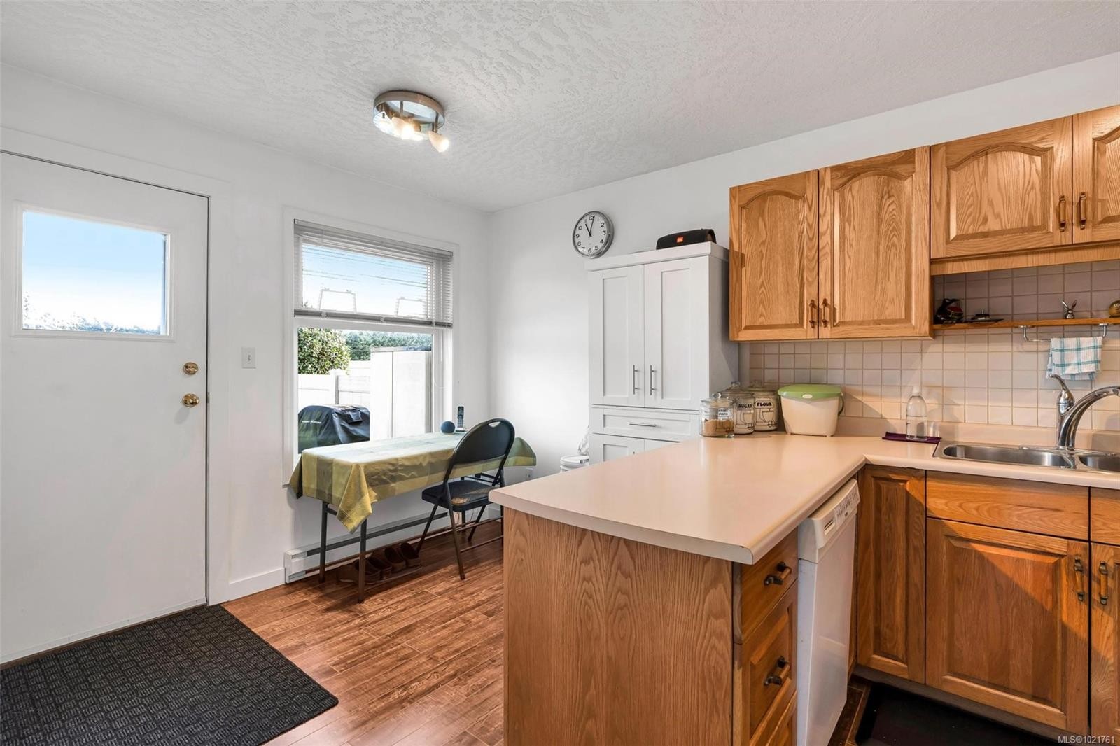 23-2560 Wilcox Terr, Central Saanich, BC