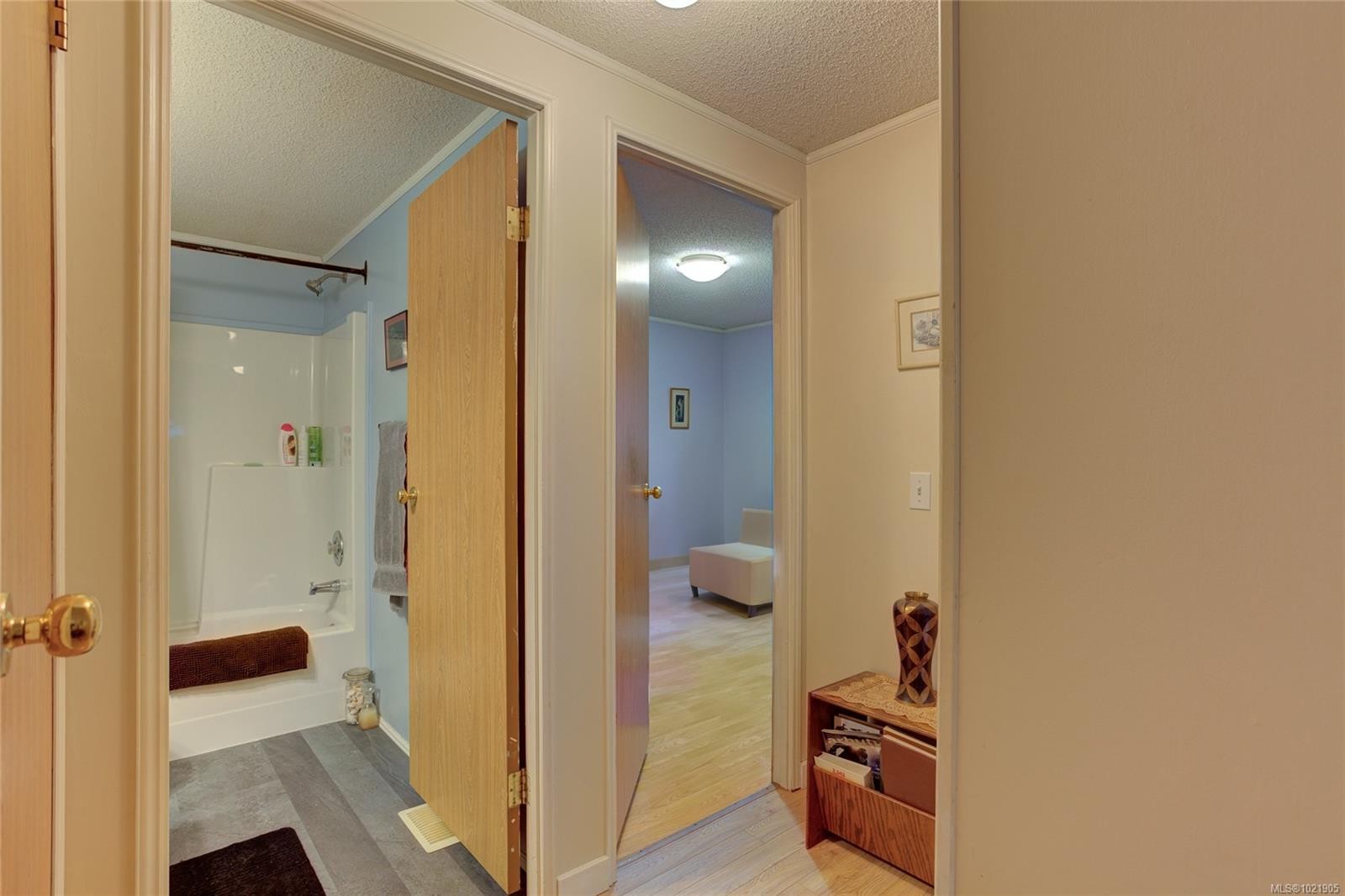 300 Lake Park Rd, Lake Cowichan, BC