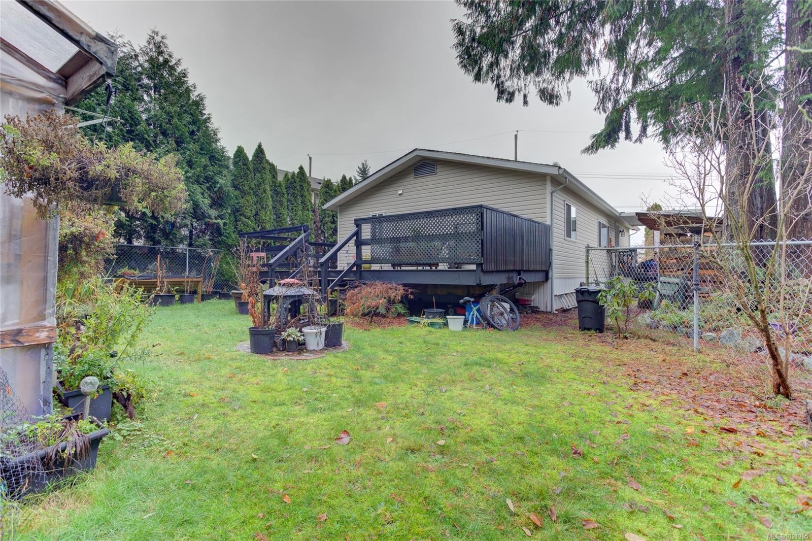 300 Lake Park Rd, Lake Cowichan, BC