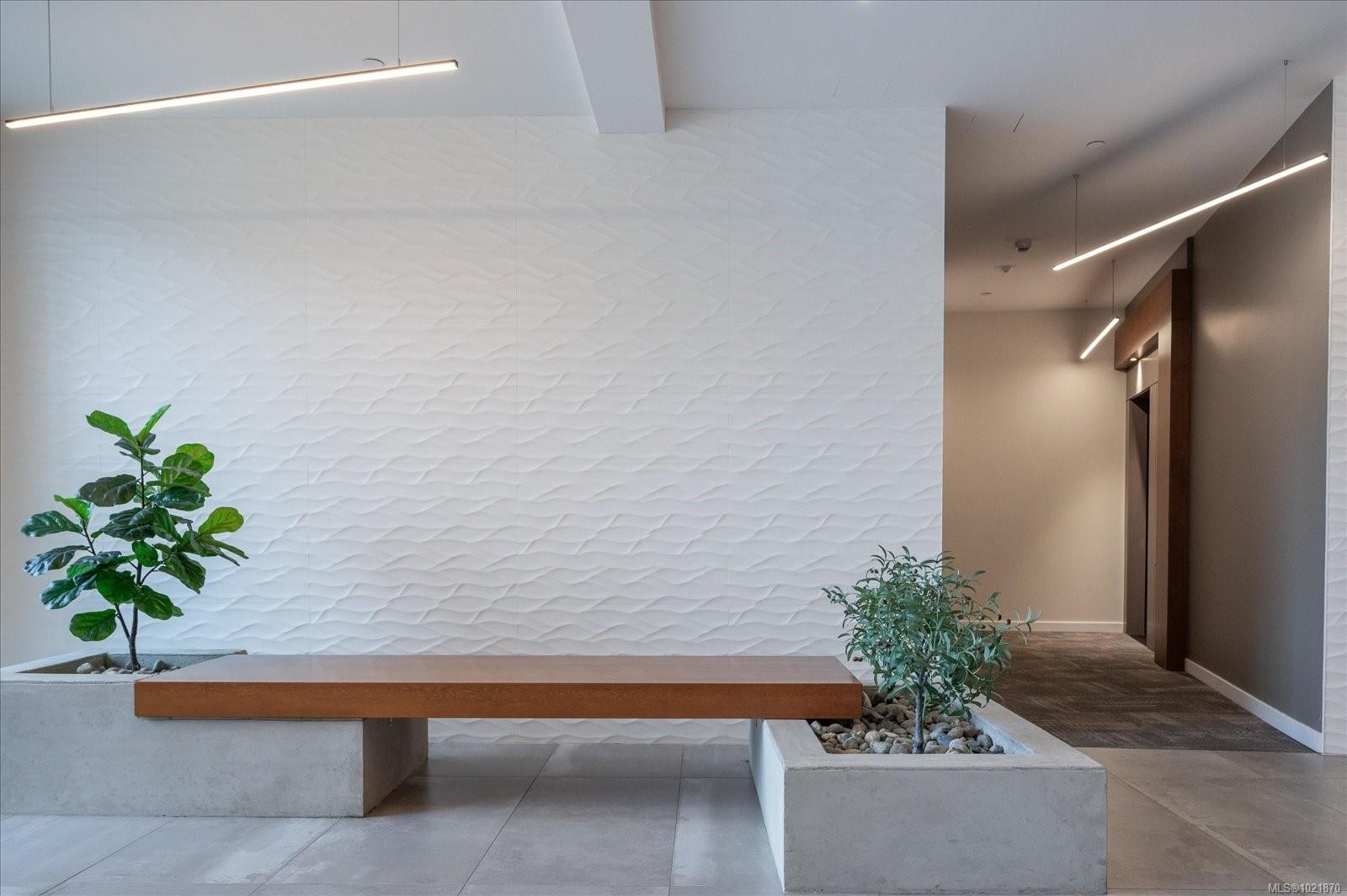 204-100 Lombardy St, Parksville, BC - Indoor Photo Showing Other Room