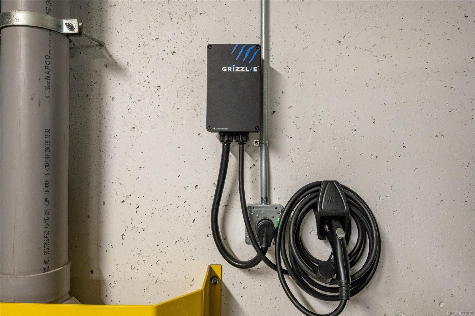 204-100 Lombardy St, Parksville, BC - Indoor