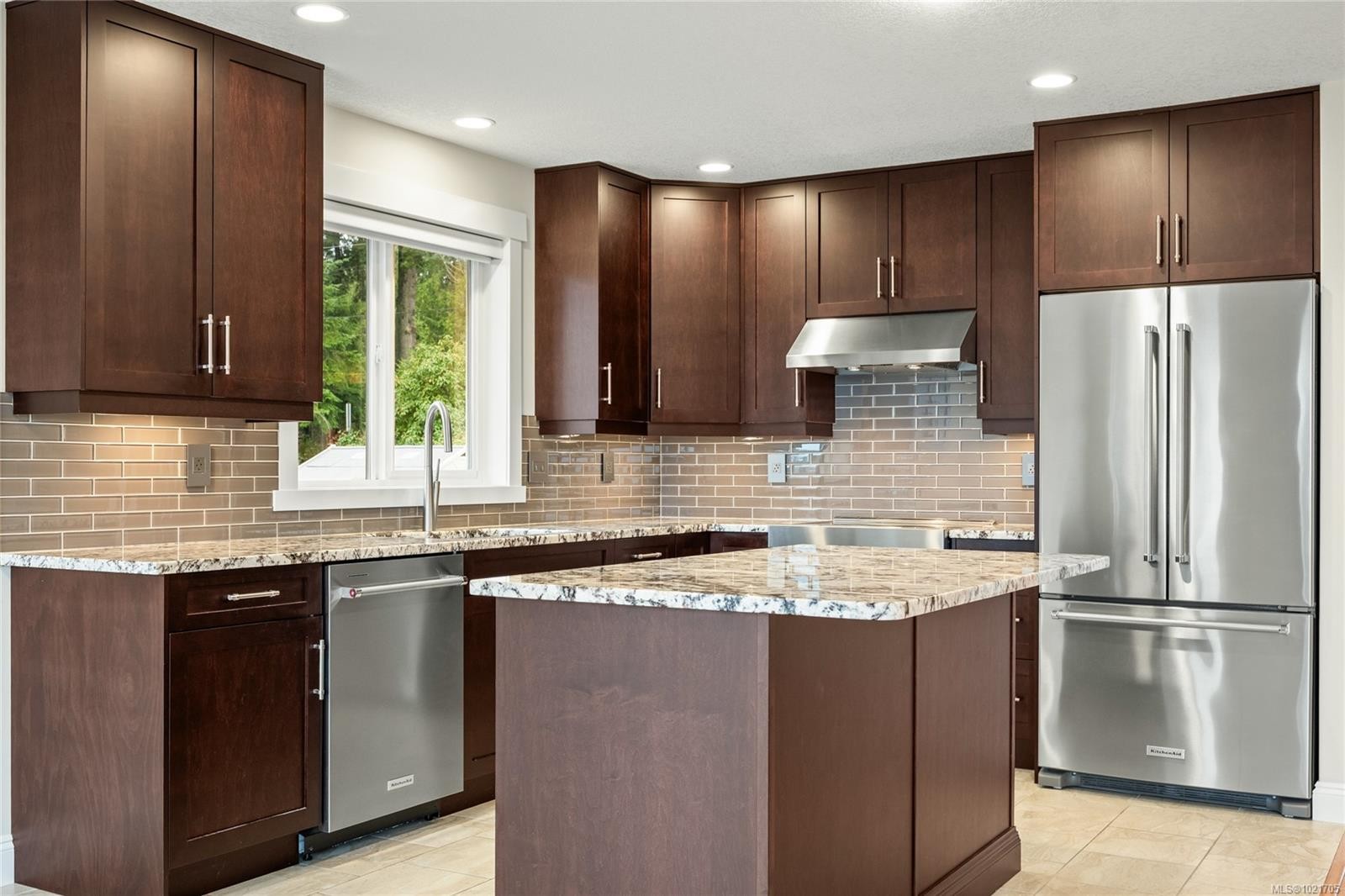 912 Howard Ave, Nanaimo, BC