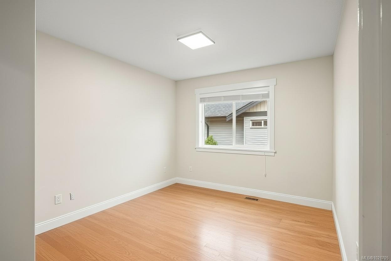 912 Howard Ave, Nanaimo, BC