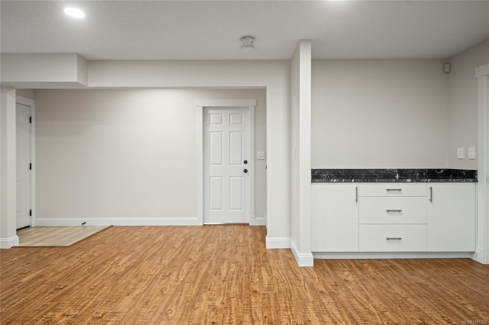 912 Howard Ave, Nanaimo, BC