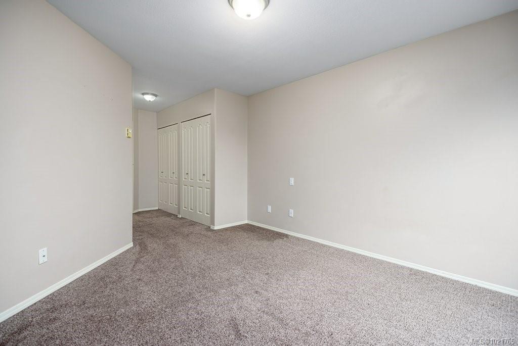 211-130 Back Rd, Courtenay, BC - Indoor Photo Showing Other Room