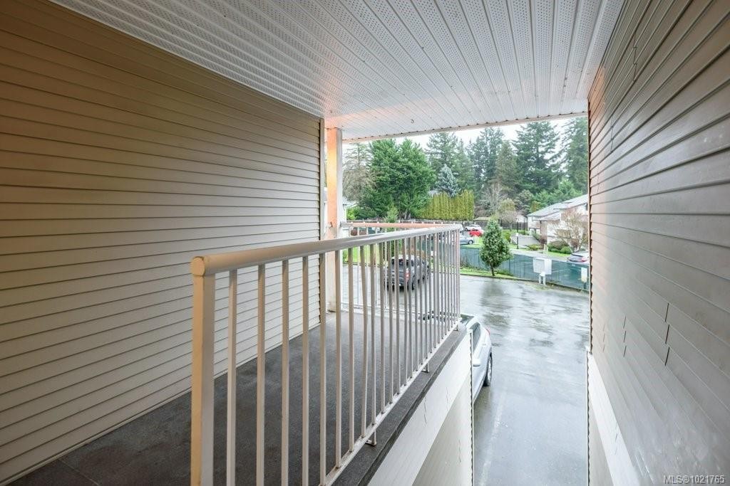 211-130 Back Rd, Courtenay, BC - Outdoor With Exterior