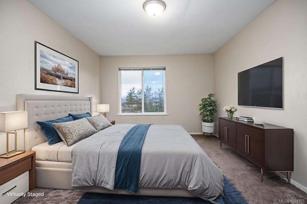 211-130 Back Rd, Courtenay, BC - Indoor Photo Showing Bedroom