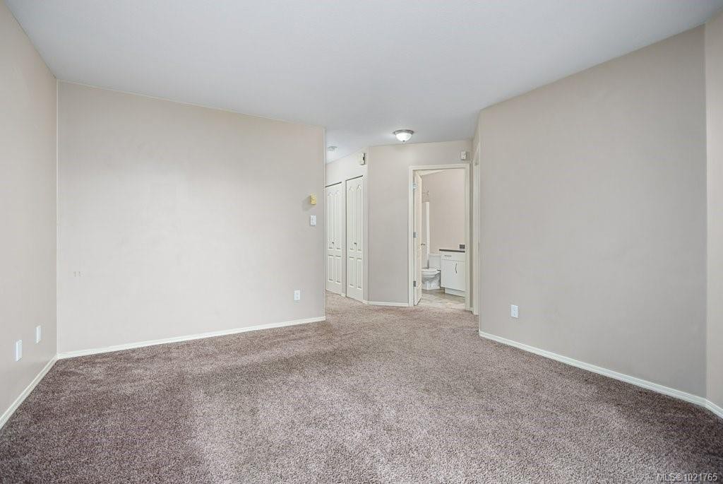 211-130 Back Rd, Courtenay, BC - Indoor Photo Showing Other Room