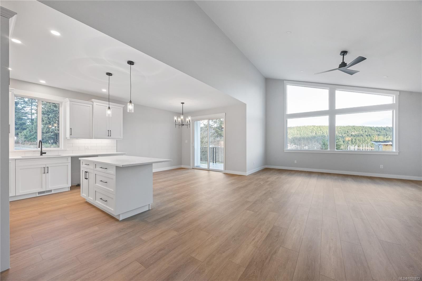 151 Marina View Dr, Ladysmith, BC