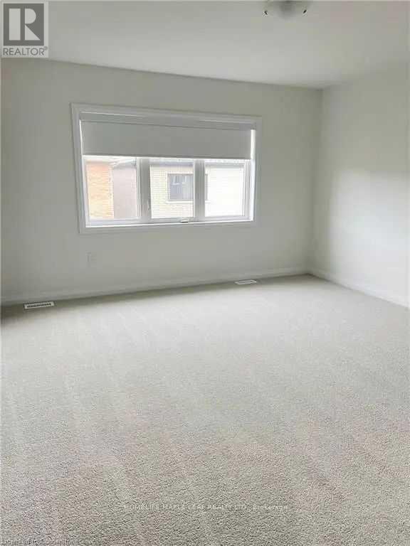 119 Granville Crescent, Haldimand, ON - Indoor Photo Showing Other Room