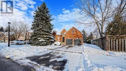 1035 NORTHERN PROSPECT CRESCENT Newmarket, ON L3X 1N7