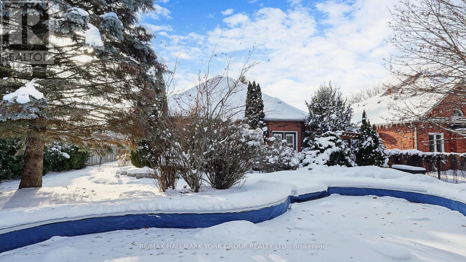 1035 Northern Prospect Crescent, Newmarket, ON - Outdoor