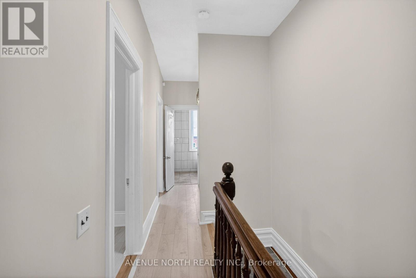 210 Florence Street, Ottawa, ON - Indoor Photo Showing Other Room