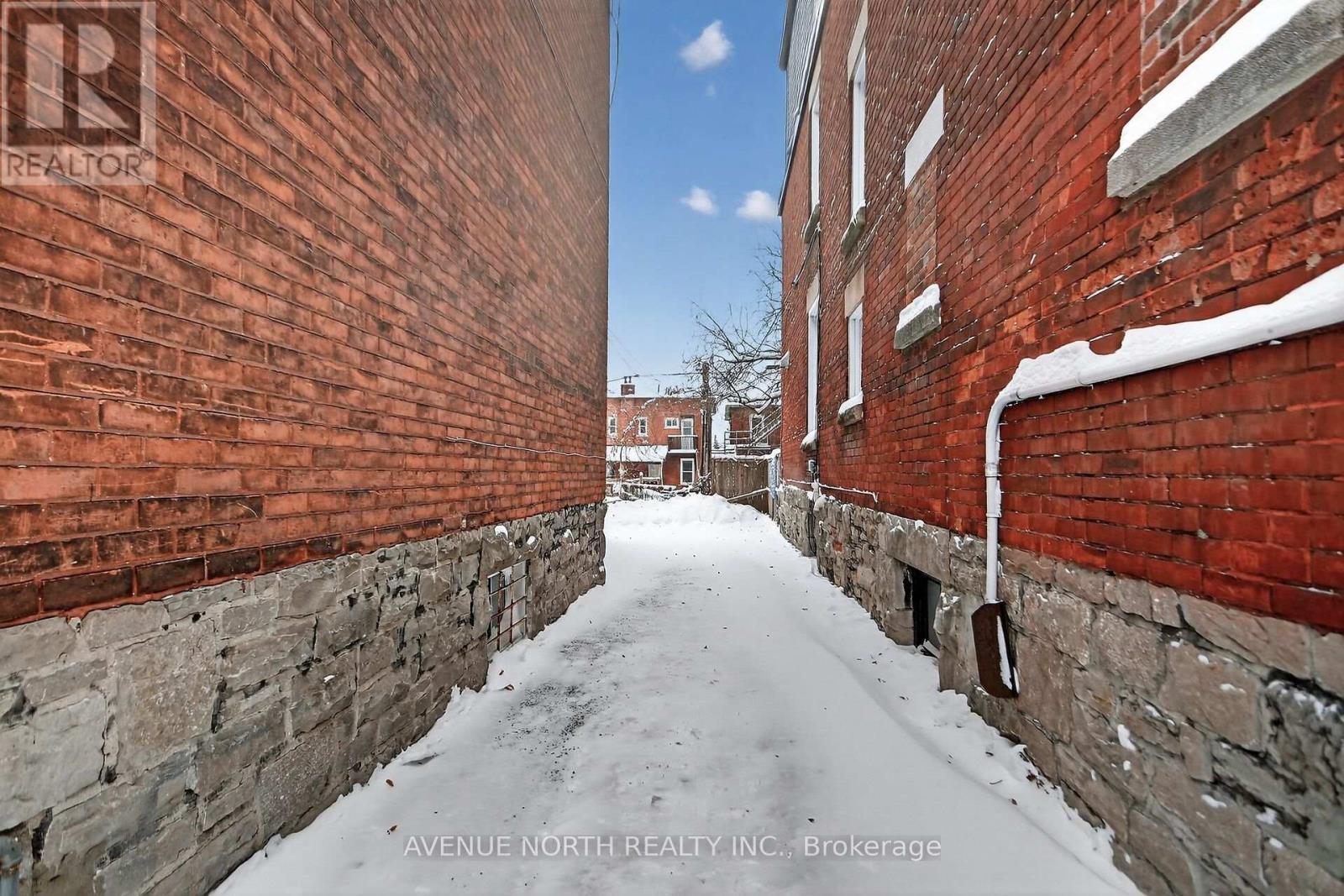 210 Florence Street, Ottawa, ON - Outdoor