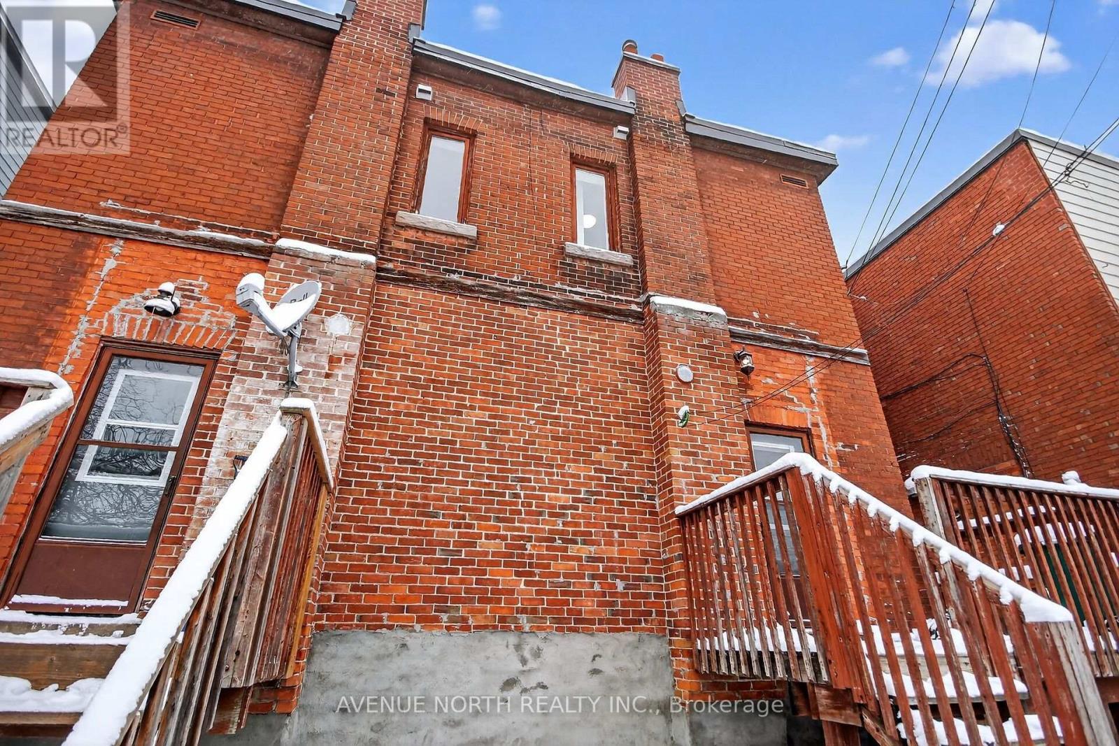 210 Florence Street, Ottawa, ON - Outdoor With Exterior