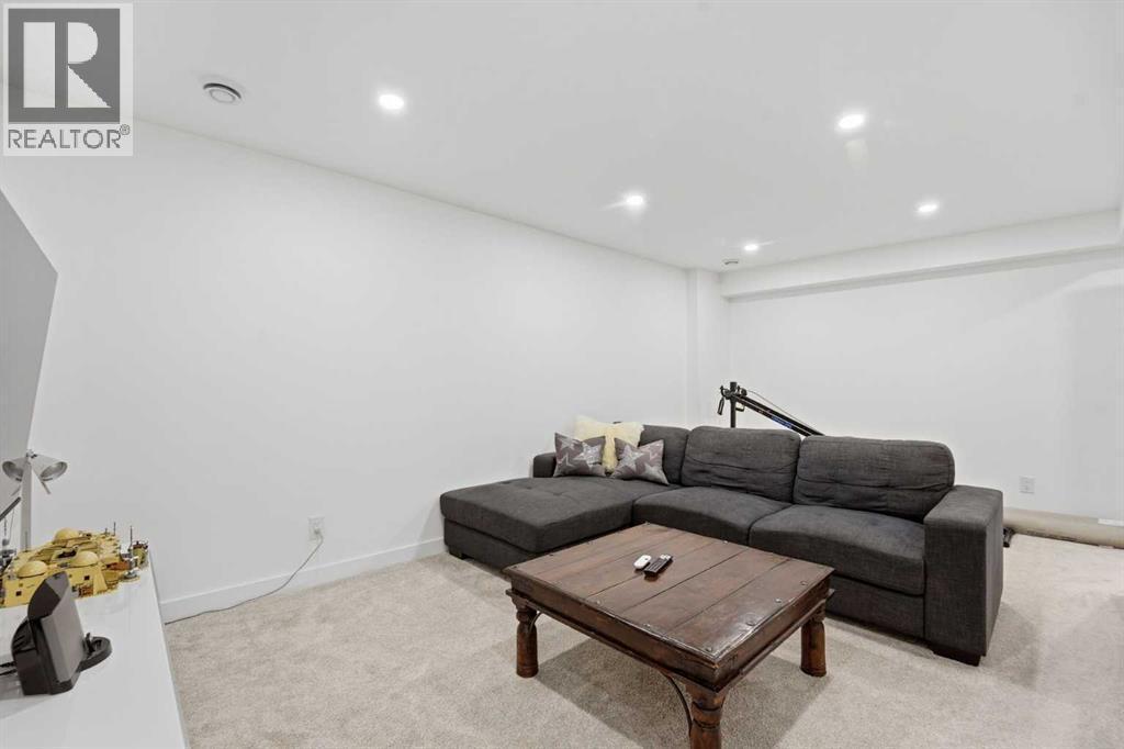 Potential for Play Kids Area/Man Cave - 86, 630 Sabrina Road Sw, Calgary, AB - Indoor