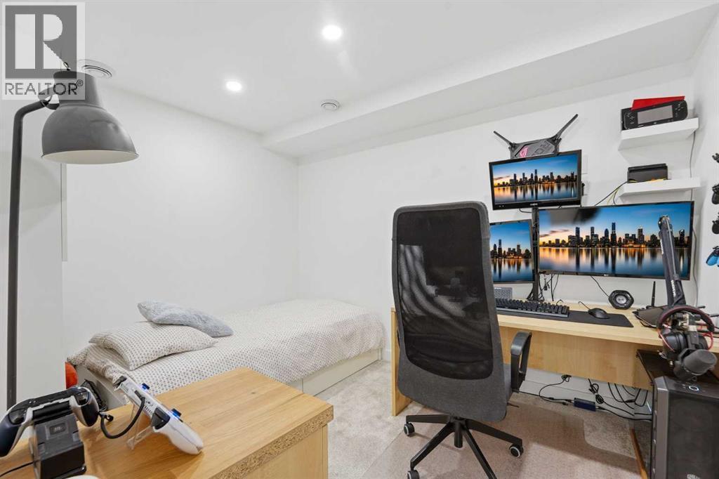 Den/Game Room/Relaxing Area - 86, 630 Sabrina Road Sw, Calgary, AB - Indoor Photo Showing Office