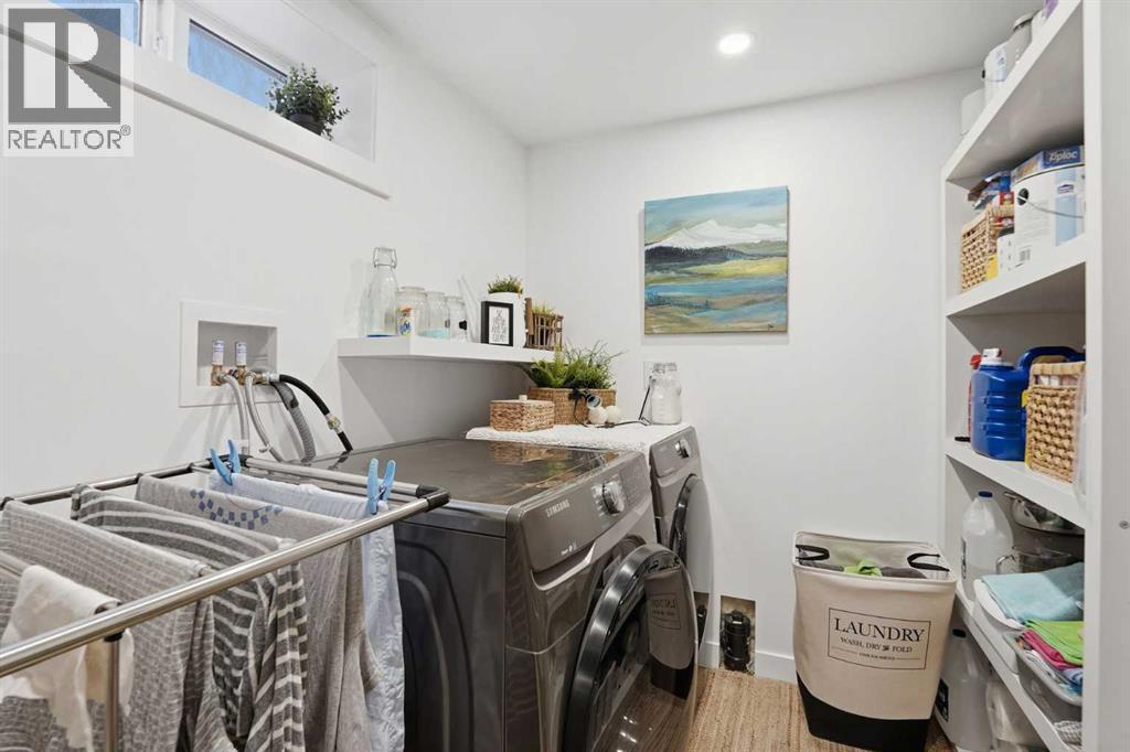 Comfortable Sized Laundry - 86, 630 Sabrina Road Sw, Calgary, AB - Indoor Photo Showing Laundry Room
