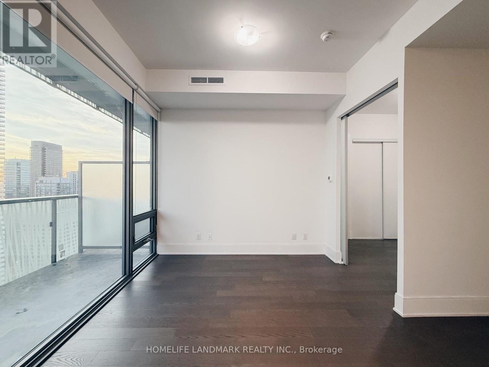 Lph5304 - 50 Charles Street E, Toronto, ON - Photo Showing Other Room