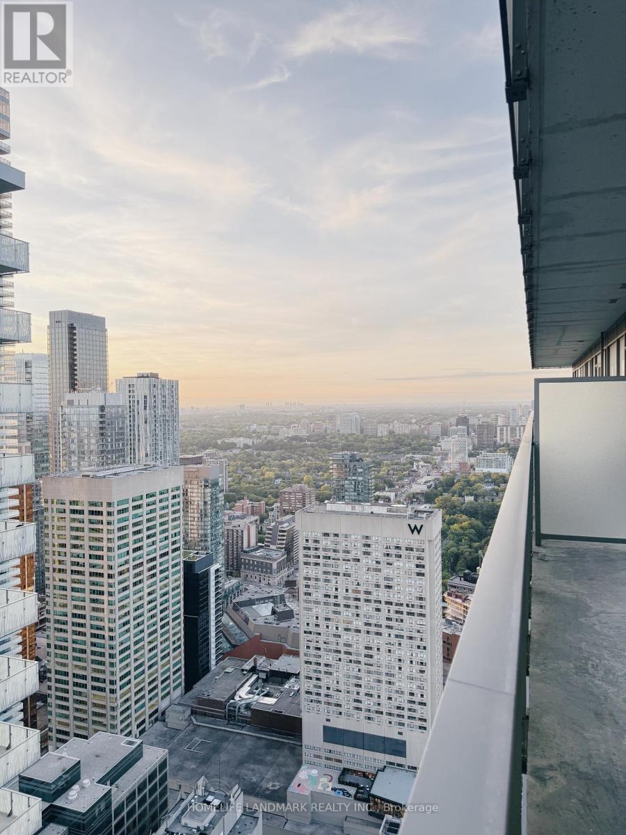 Lph5304 - 50 Charles Street E, Toronto, ON - Outdoor With View