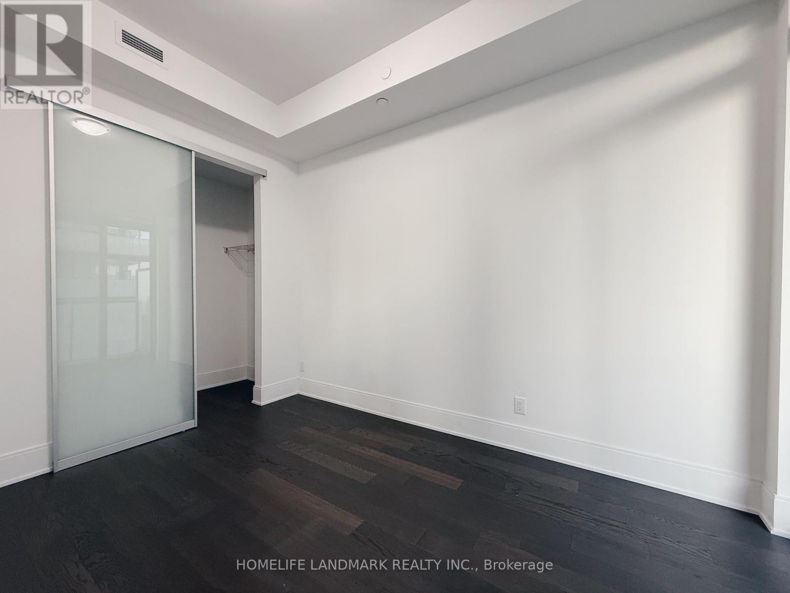 Lph5304 - 50 Charles Street E, Toronto, ON - Indoor Photo Showing Other Room