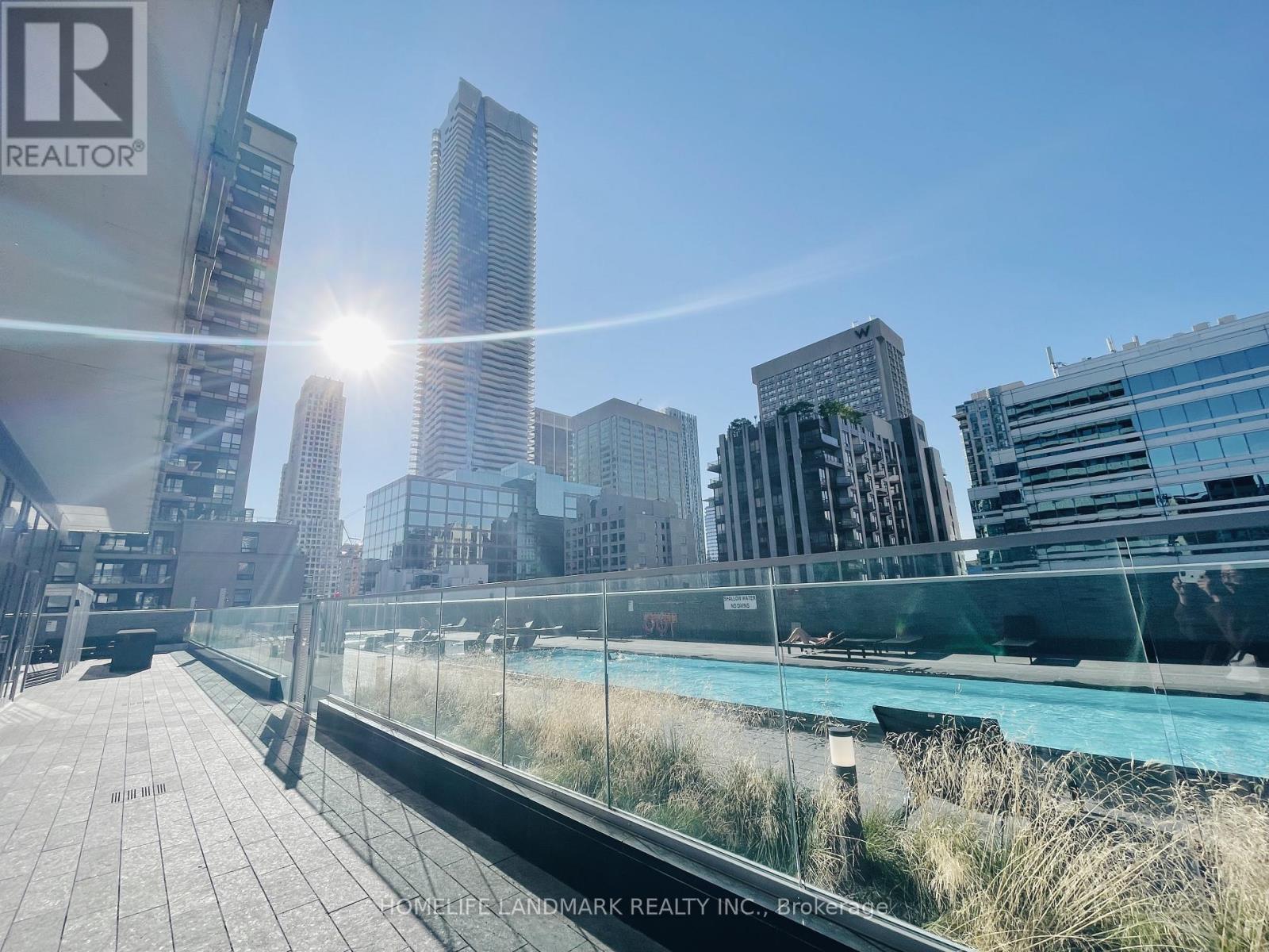 Lph5304 - 50 Charles Street E, Toronto, ON - Outdoor