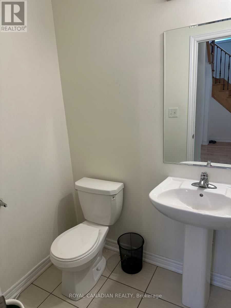 Upper - 3 Bushwood Trail, Brampton, ON - Indoor Photo Showing Bathroom