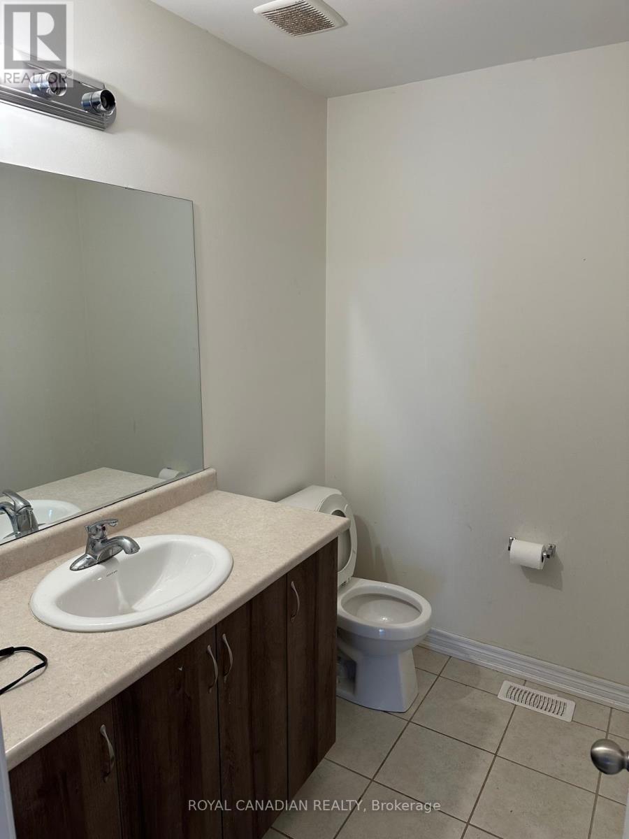 Upper - 3 Bushwood Trail, Brampton, ON - Indoor Photo Showing Bathroom