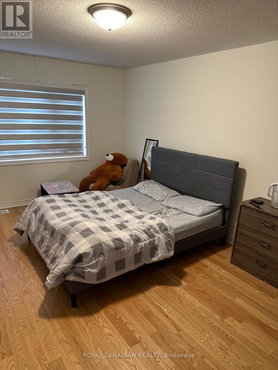 Upper - 3 Bushwood Trail, Brampton, ON - Indoor Photo Showing Bedroom