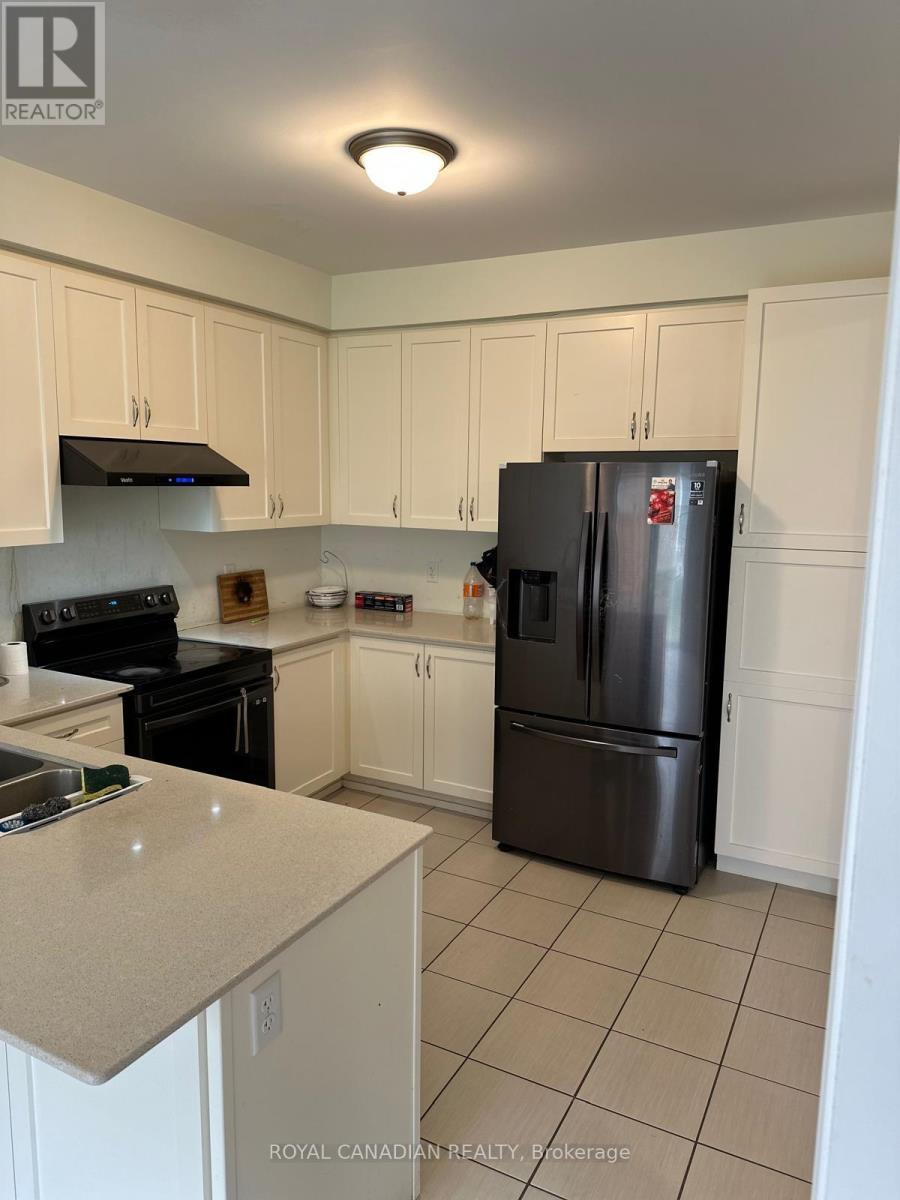 Upper - 3 Bushwood Trail, Brampton, ON - Indoor Photo Showing Kitchen
