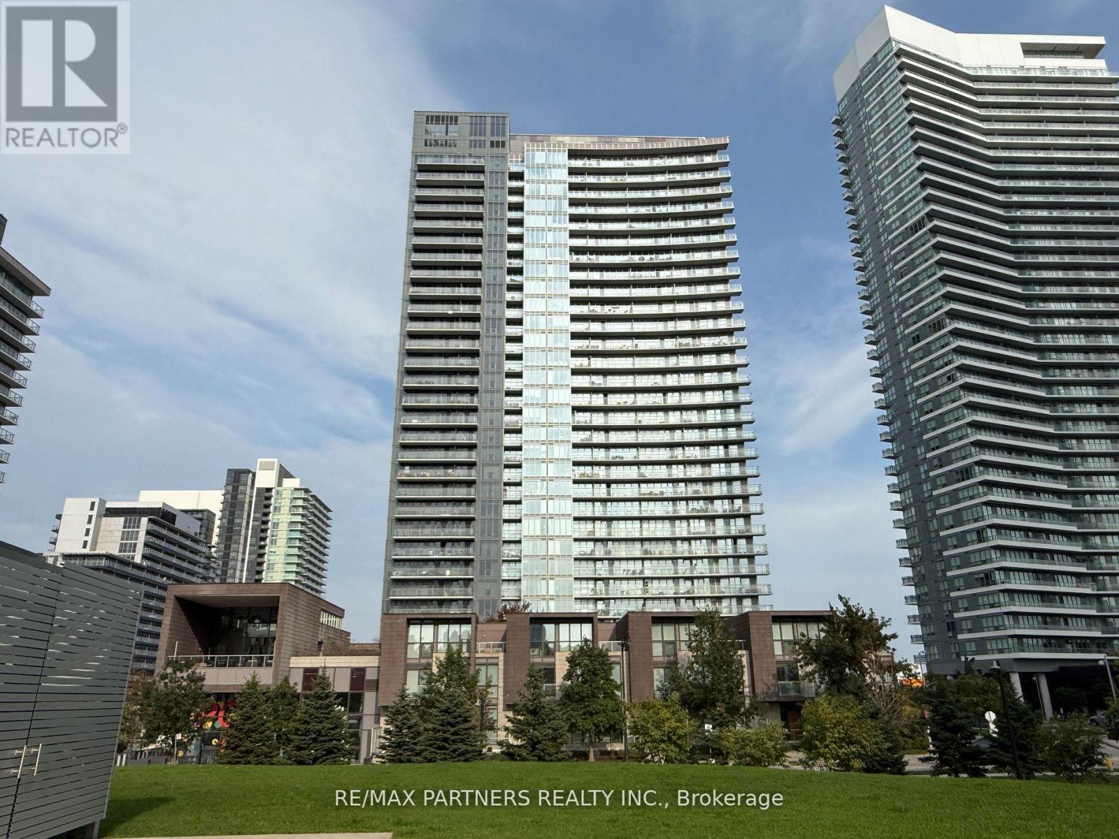 716 - 121 Mcmahon Drive, Toronto, ON - Outdoor With Facade