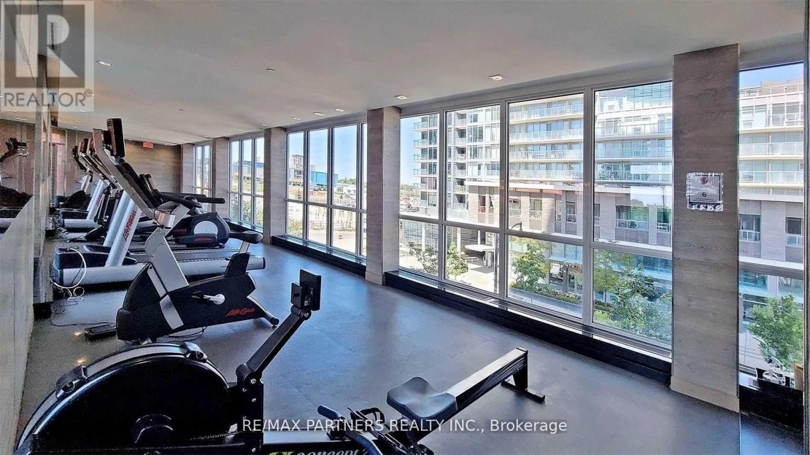 716 - 121 Mcmahon Drive, Toronto, ON - Indoor Photo Showing Gym Room