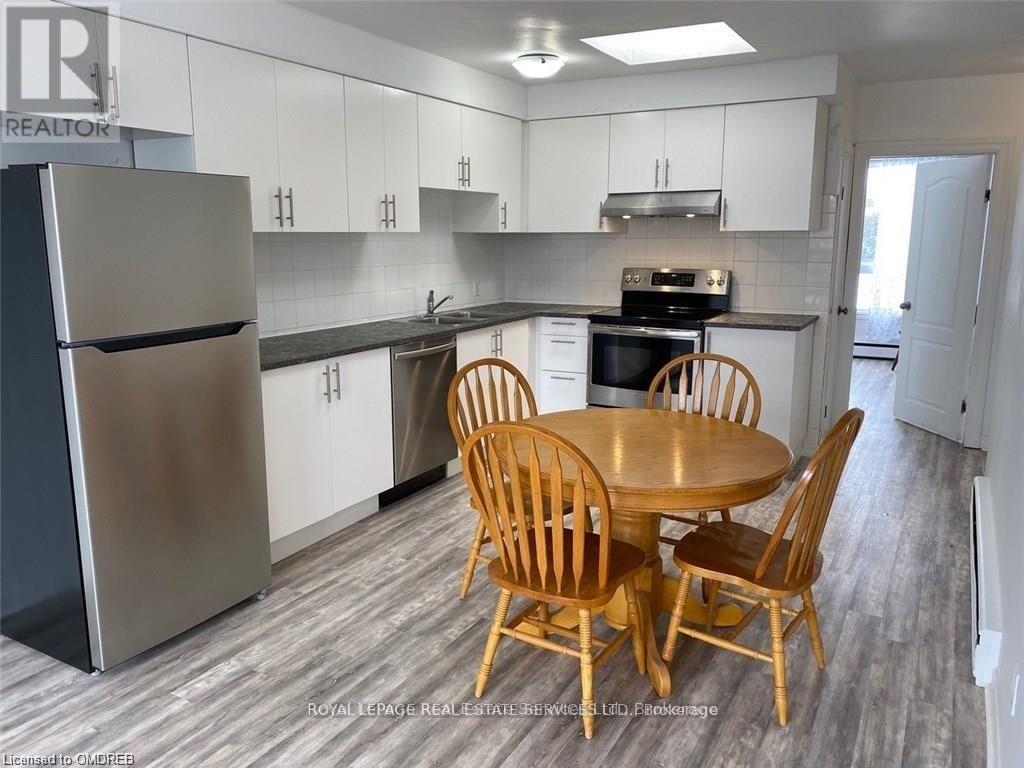 Kitchen with Skylight - Second Floor - 385 Kerr Street, Oakville, ON - Indoor
