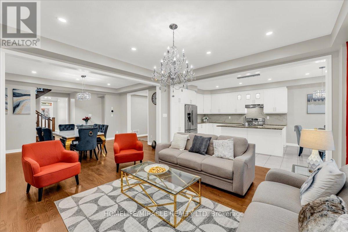 75 Compass Trail, Cambridge, ON - Indoor Photo Showing Living Room