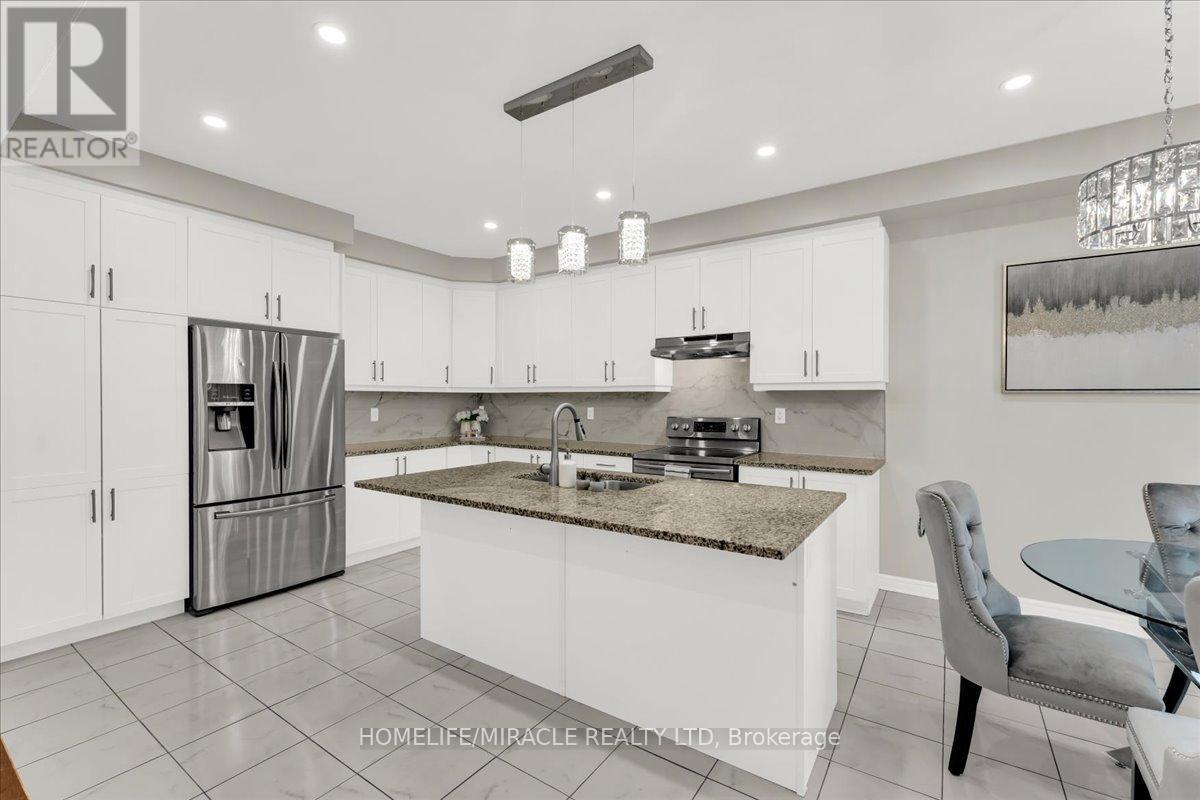 75 Compass Trail, Cambridge, ON - Indoor Photo Showing Kitchen With Stainless Steel Kitchen With Upgraded Kitchen