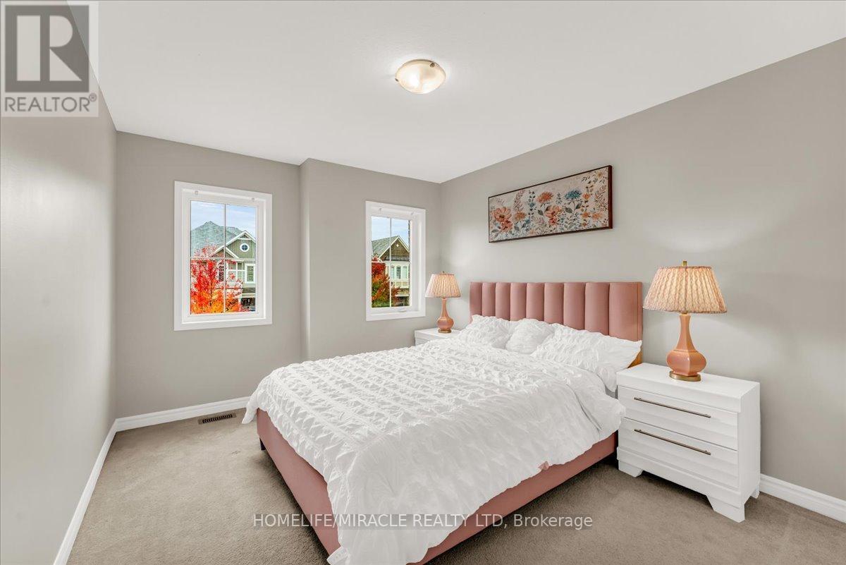 75 Compass Trail, Cambridge, ON - Indoor Photo Showing Bedroom