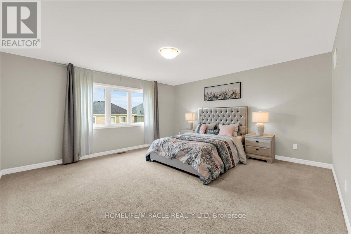 75 Compass Trail, Cambridge, ON - Indoor Photo Showing Bedroom