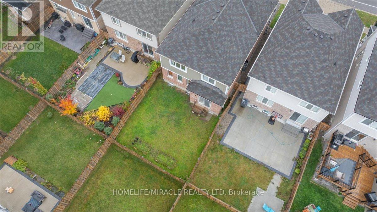 75 Compass Trail, Cambridge, ON -