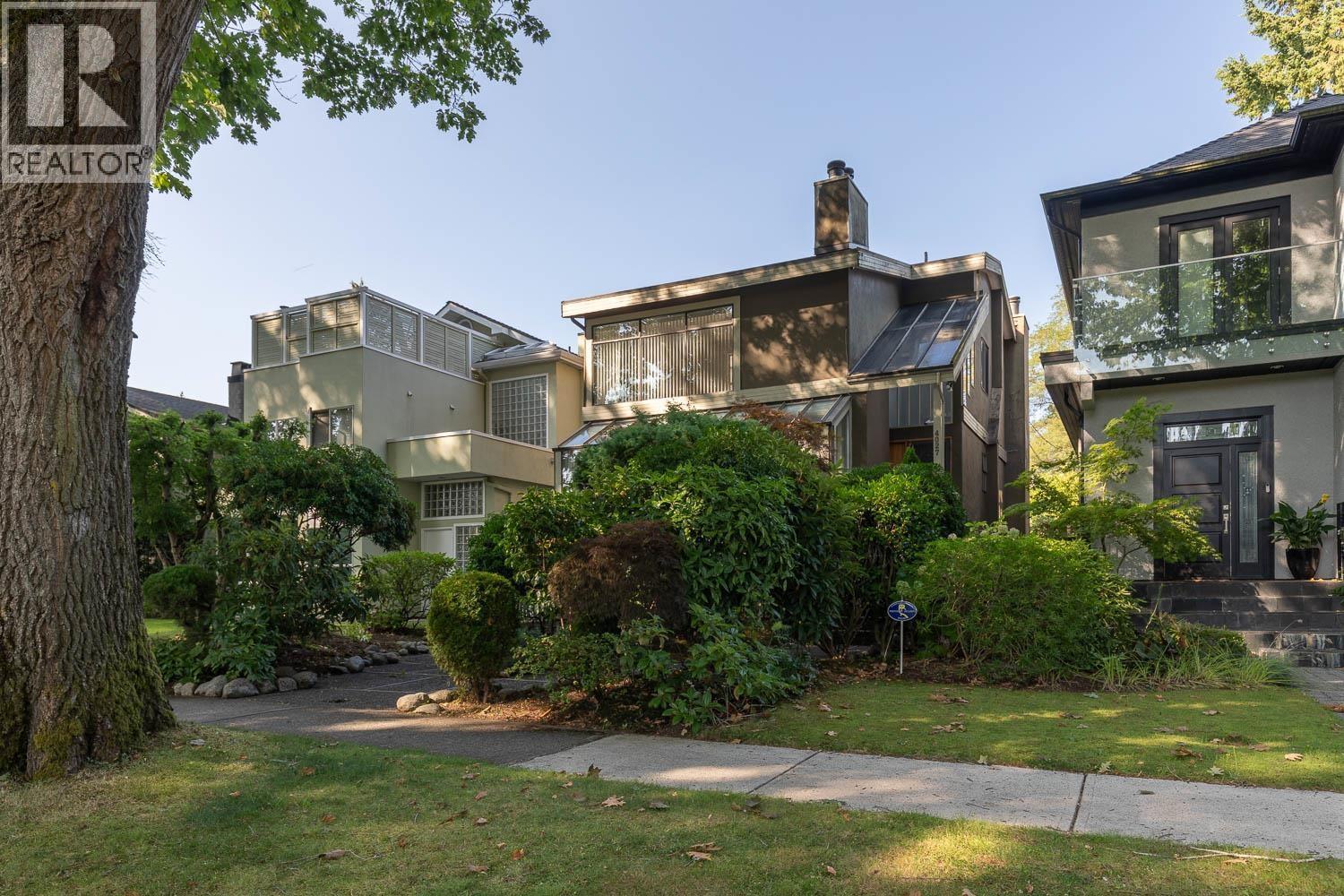 4027 W 32Nd Avenue, Vancouver, BC - Outdoor