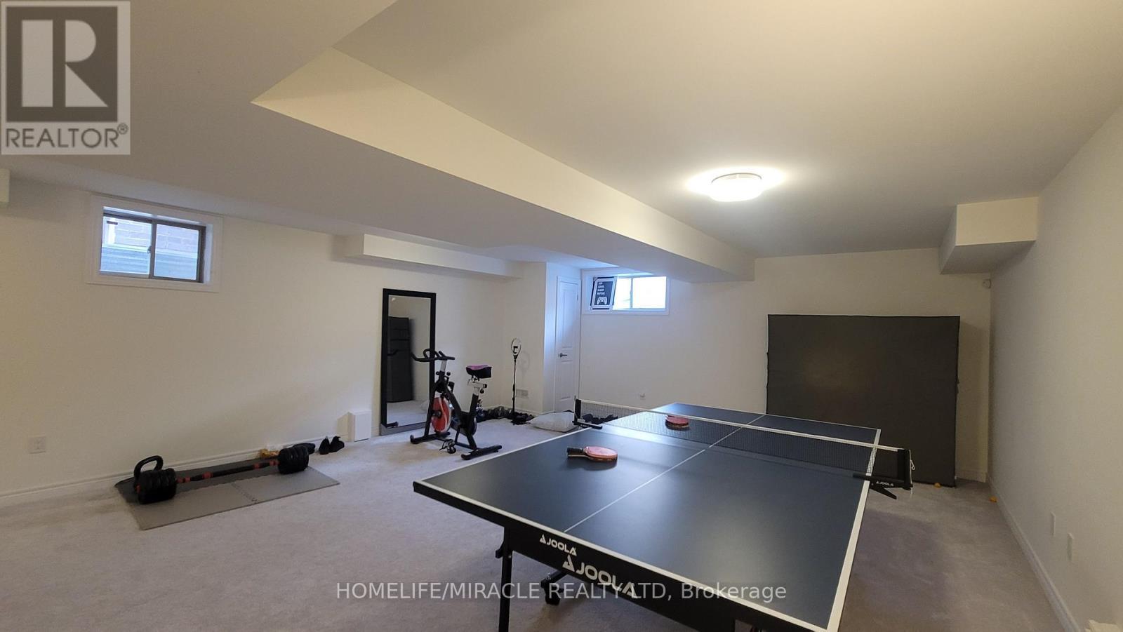 1319 Chee Chee Landing, Milton, ON - Indoor