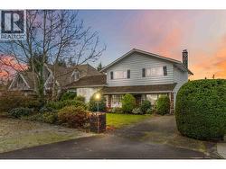 814 KELVIN STREET Coquitlam, BC V3J 4W4